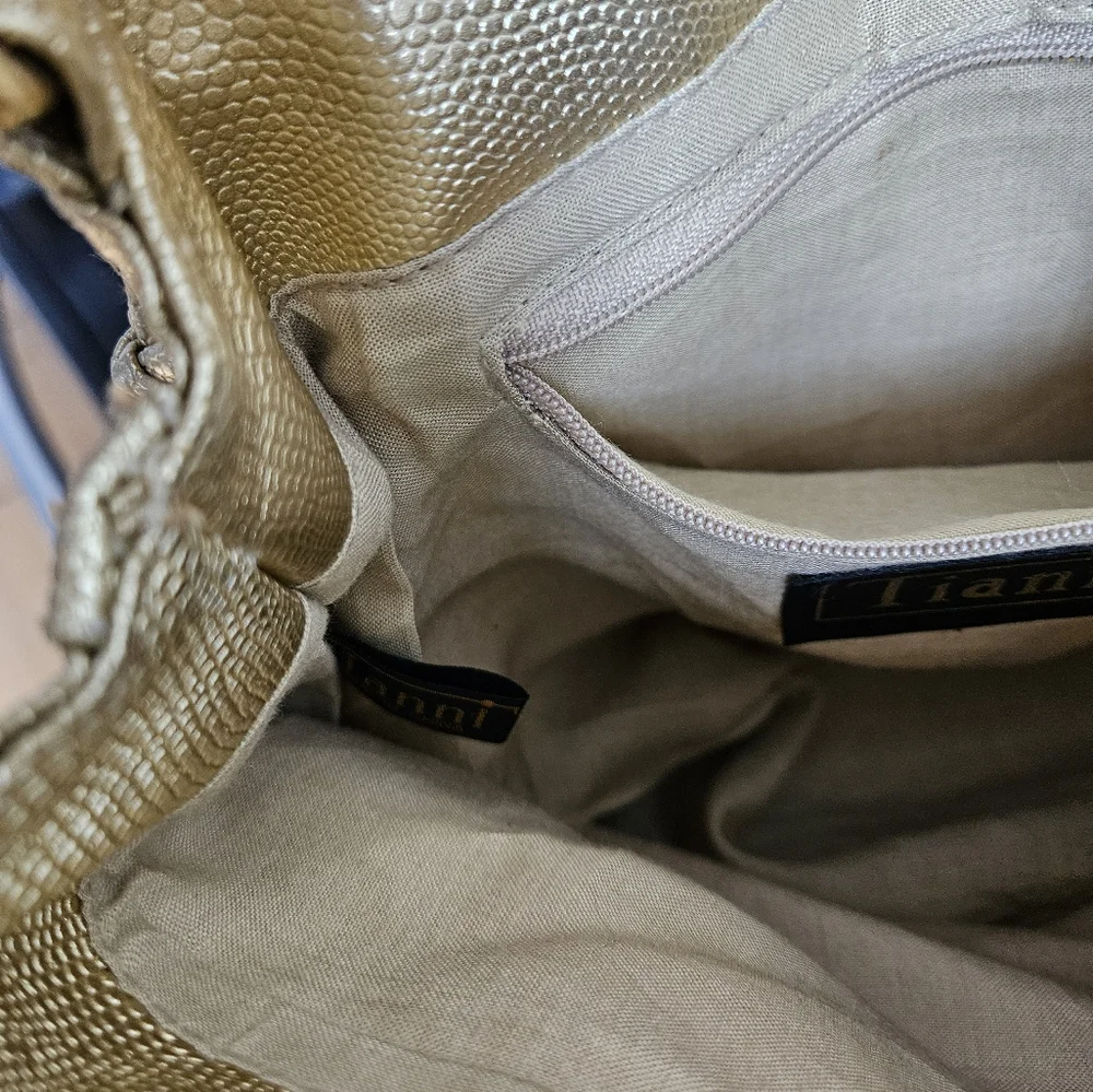 Tianni Metallic Gold Woven Bucket Bag - Picture 14 of 15